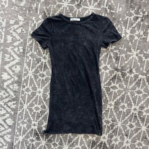 EUC Amante M Black Crew Neck Bodycon Mini Dress